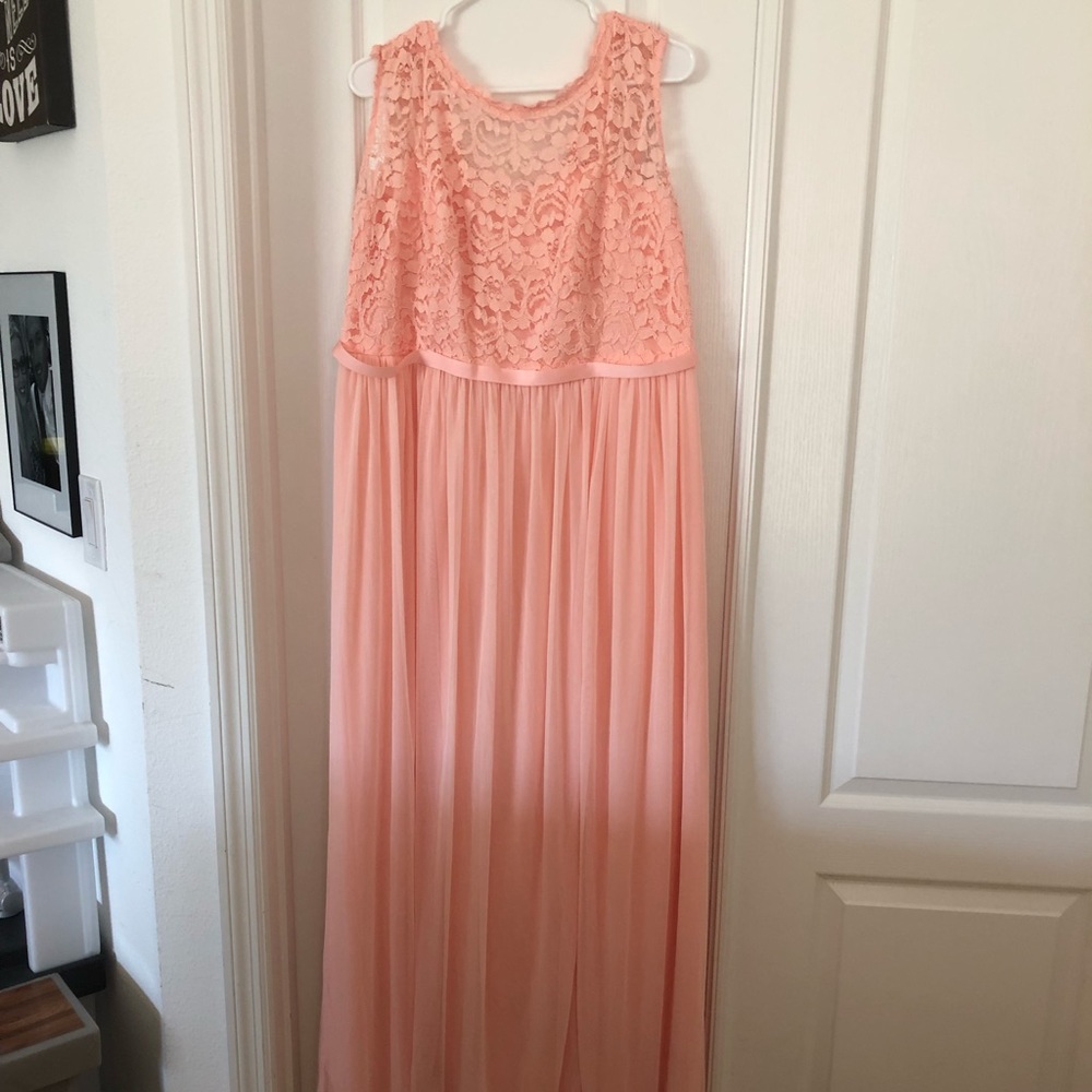 David’s Bridal Long Bridesmaid Dress with Lace